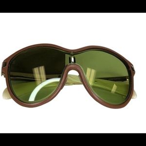 BNWB Louis Vuitton Faye Leather Sunglasses